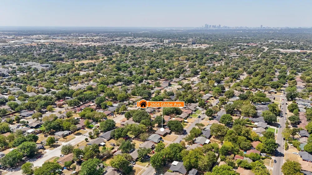 2604 Globe Avenue Dallas, TX 75228