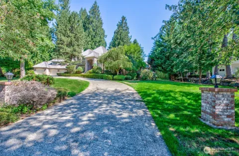 7214 204th Drive NE