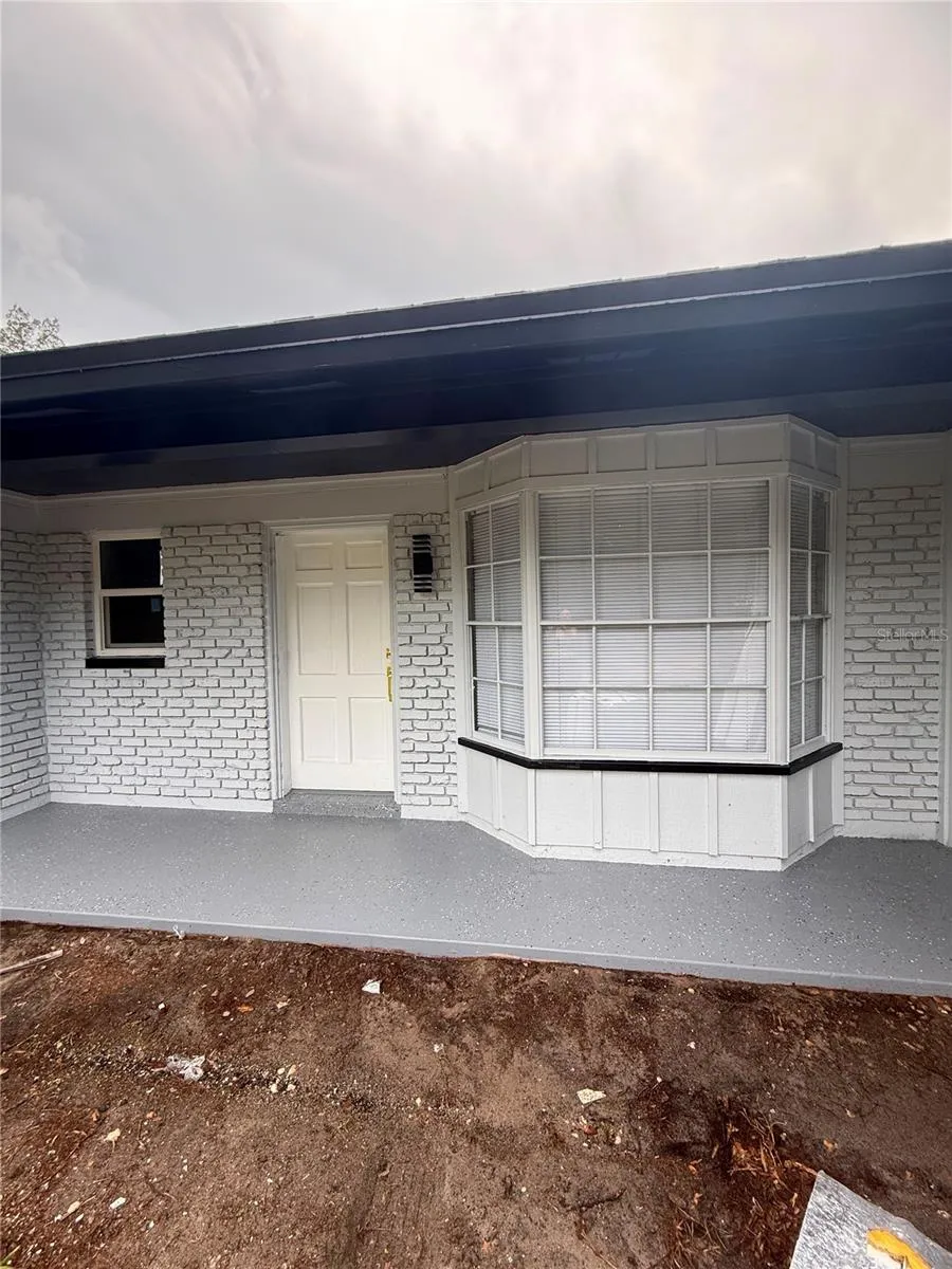 6810 OAKDALE DRIVE Tampa, FL 33610