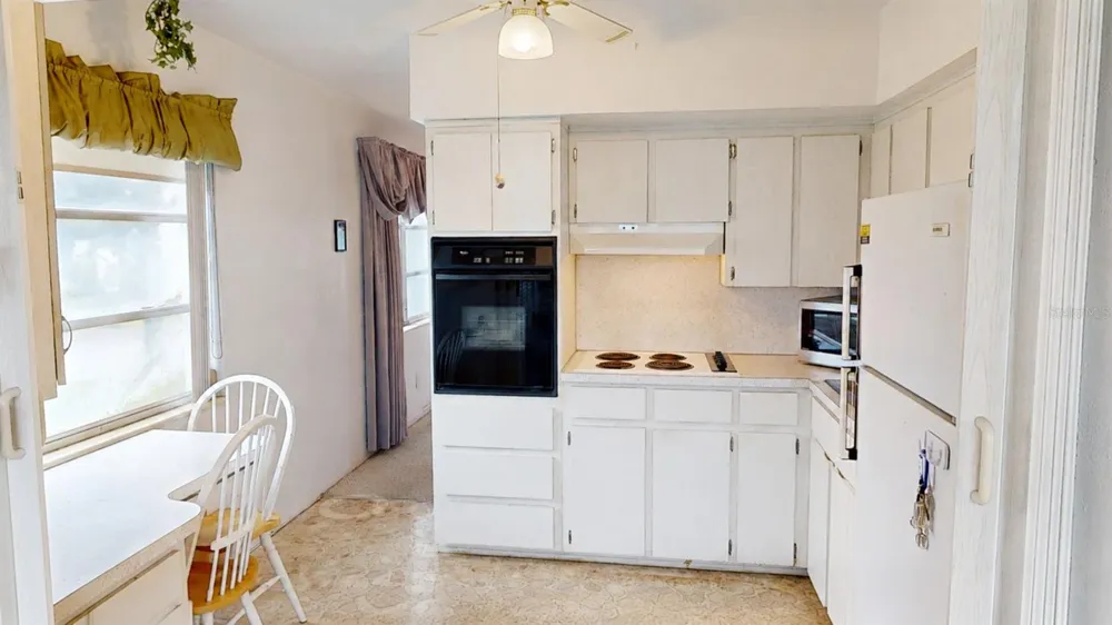 2452 BRAZILIA DRIVE #44 Clearwater, FL 33763