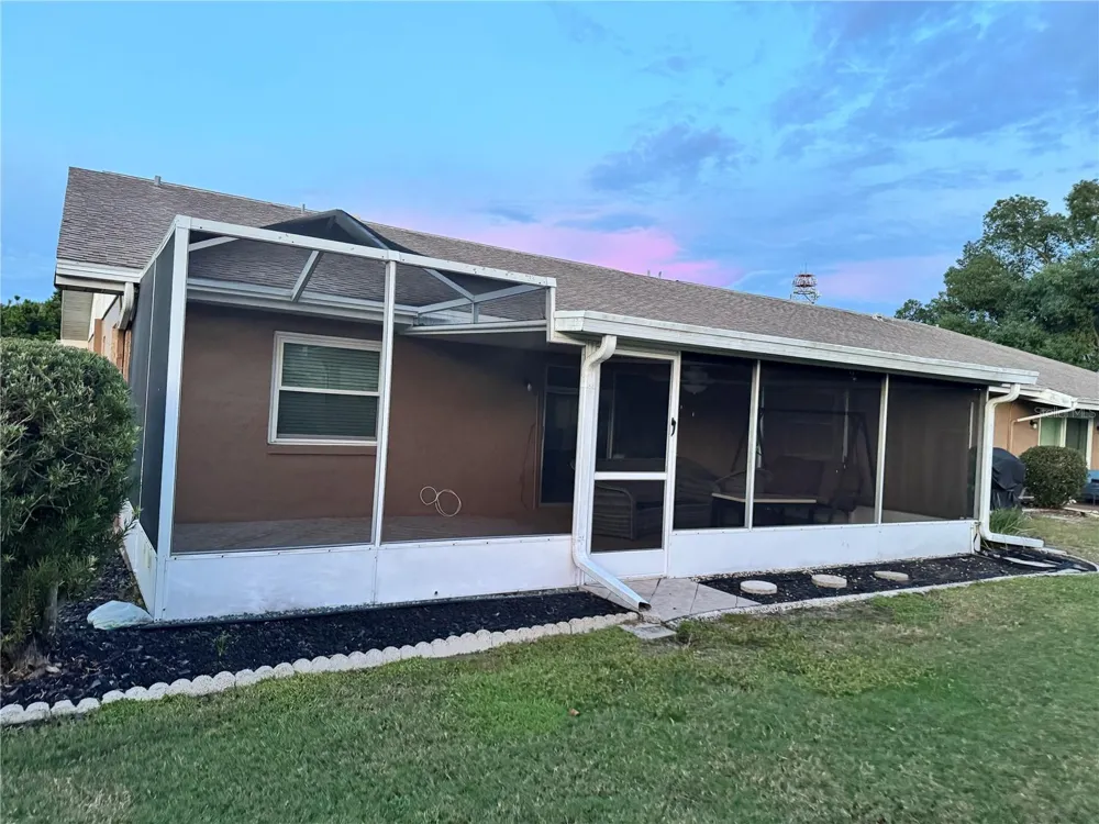 1008 YELLOWBIRD PLACE Sun City Center, FL 33573