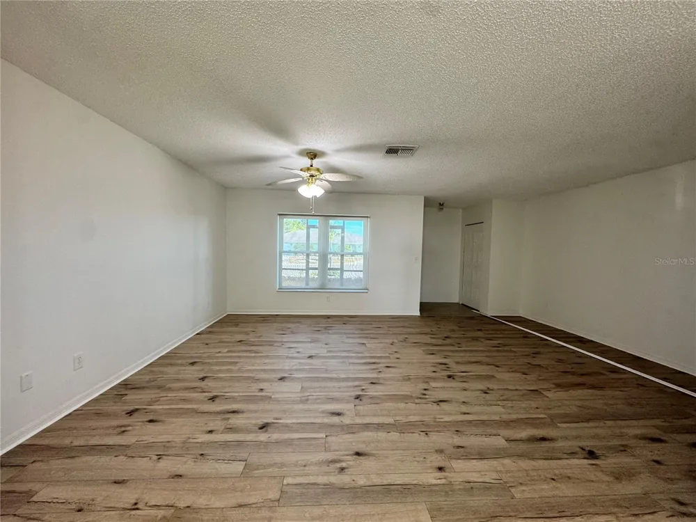 1008 YELLOWBIRD PLACE Sun City Center, FL 33573