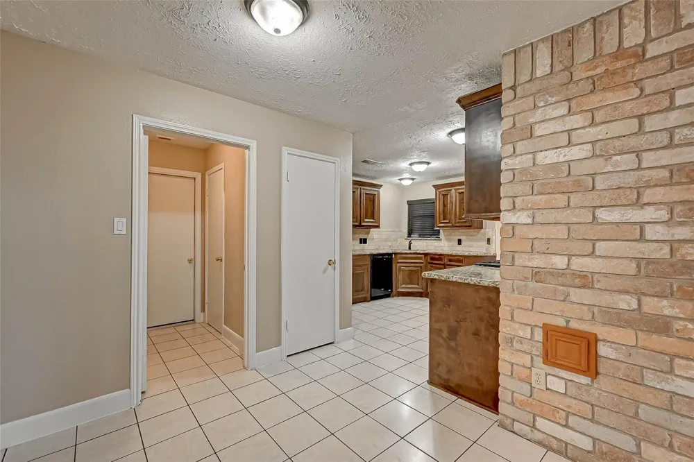 3510 Greenwood Dr Drive Sugar Land, TX 77478