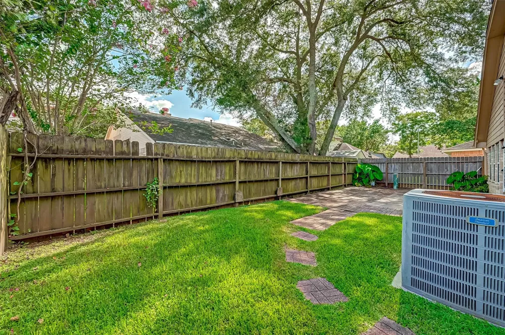 3510 Greenwood Dr Drive Sugar Land, TX 77478