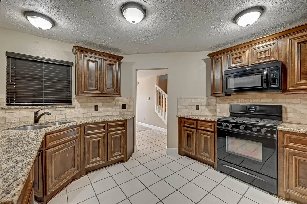 3510 Greenwood Dr Drive Sugar Land, TX 77478