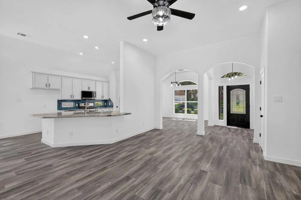 18 Griffin Hill Court The Woodlands, TX 77382