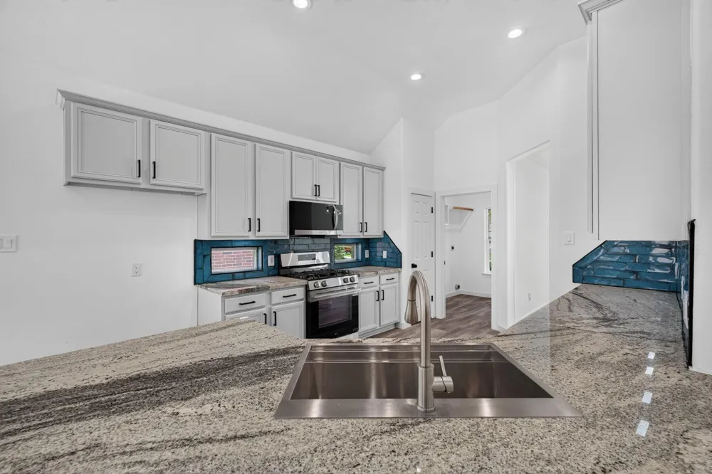 18 Griffin Hill Court The Woodlands, TX 77382