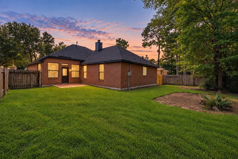 18 Griffin Hill Court The Woodlands, TX 77382