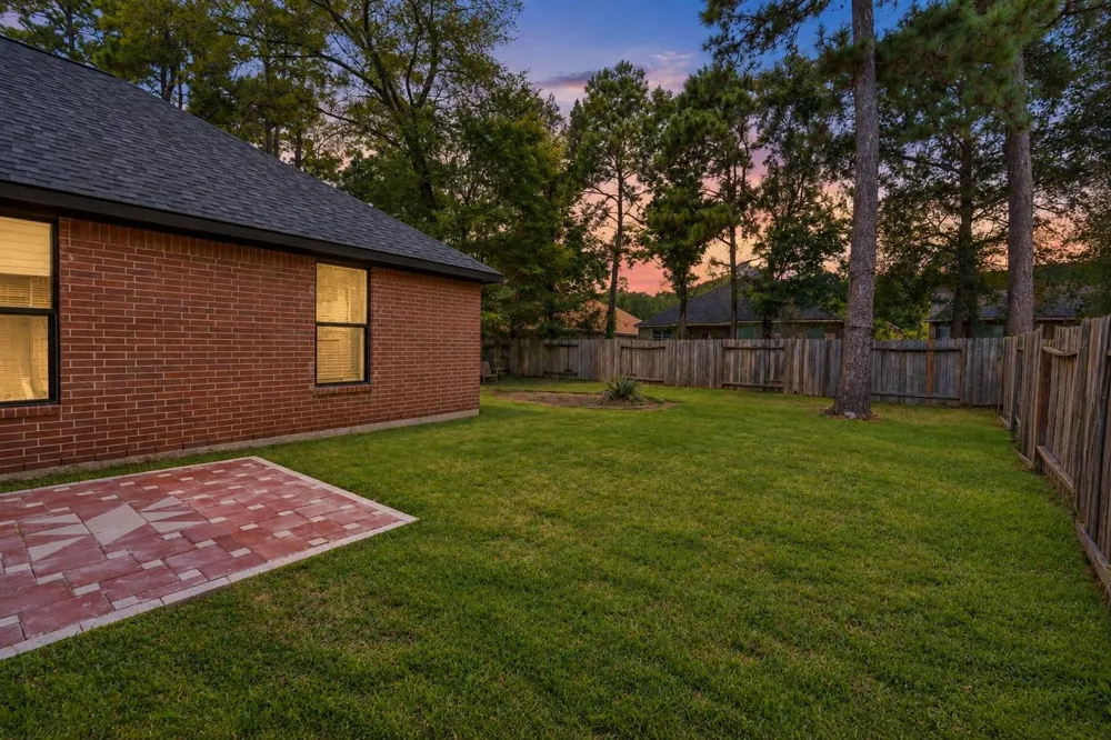 18 Griffin Hill Court The Woodlands, TX 77382