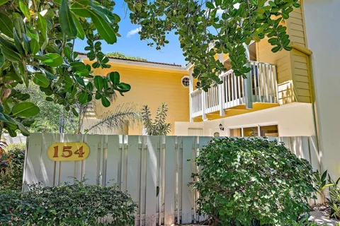 154 Seabreeze Circle