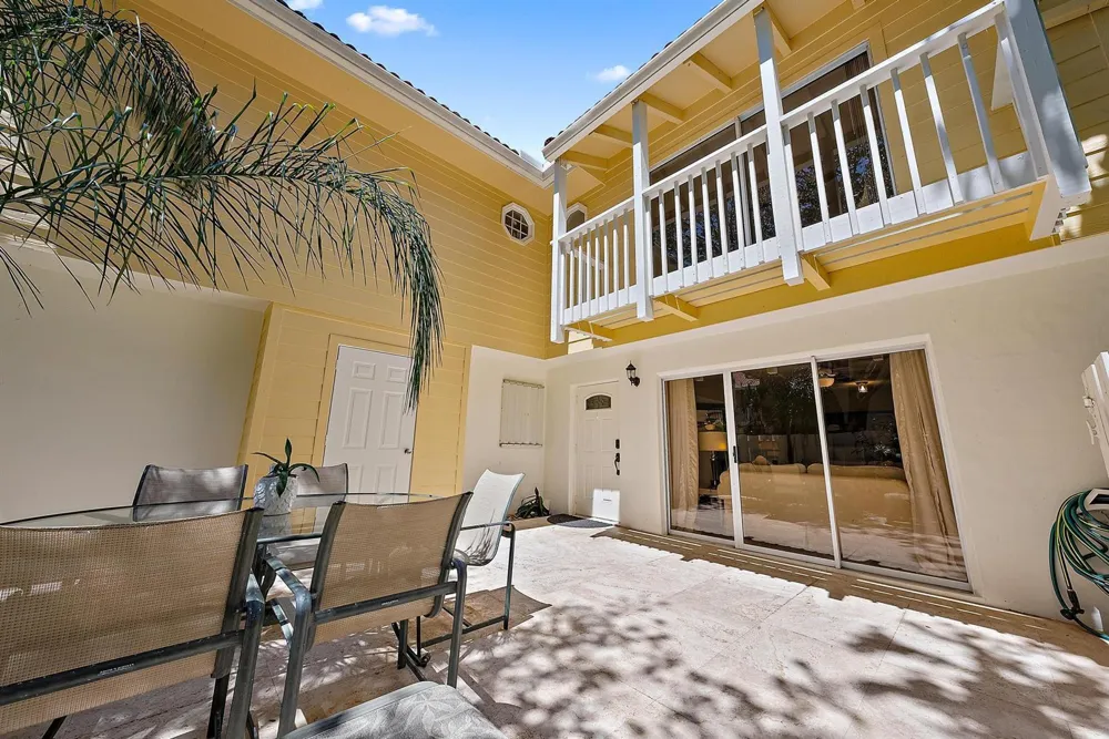 154 Seabreeze Circle Jupiter, FL 33477