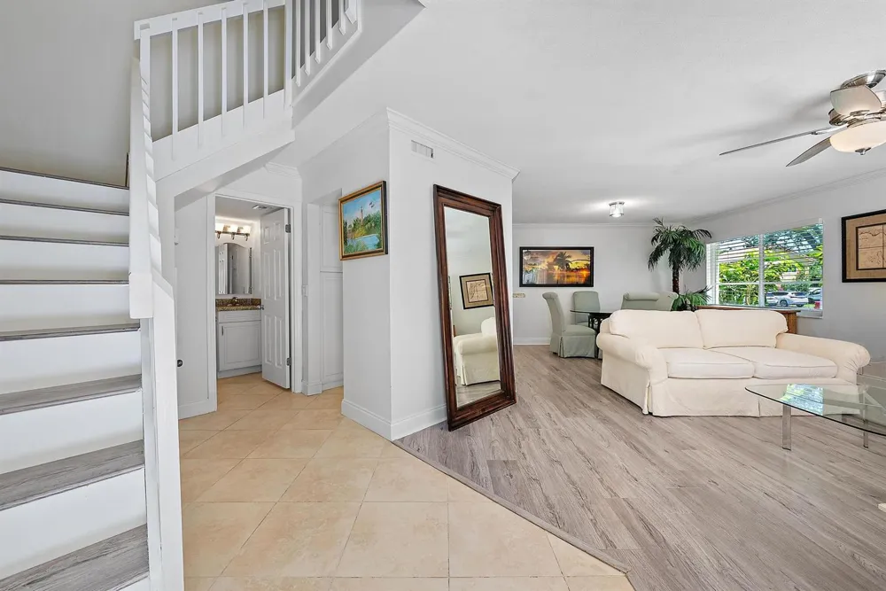 154 Seabreeze Circle Jupiter, FL 33477