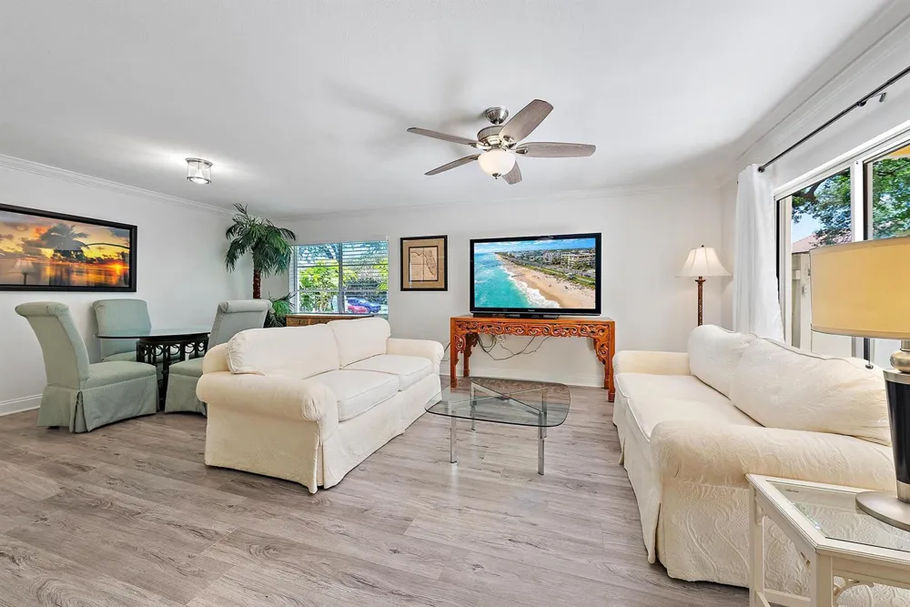 154 Seabreeze Circle Jupiter, FL 33477