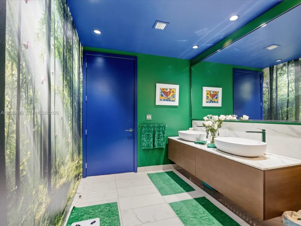 10203 Collins Ave #304 Bal Harbour, FL 33154