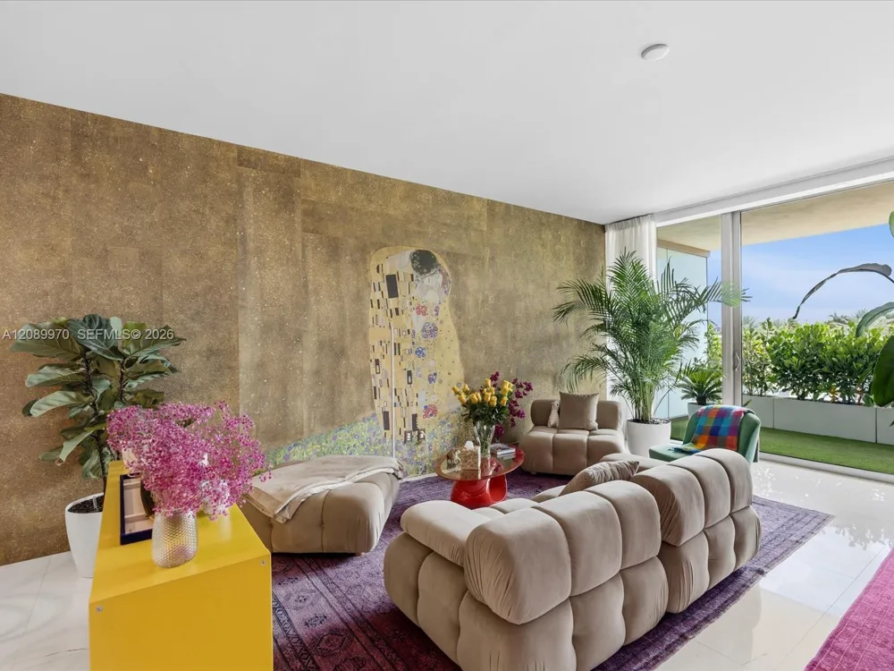 10203 Collins Ave #304 Bal Harbour, FL 33154