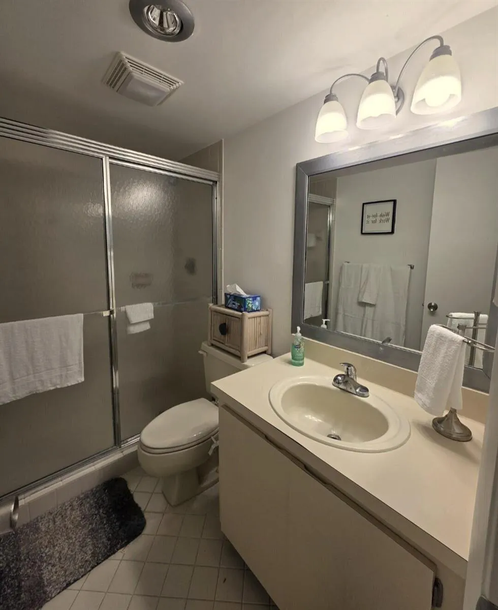 3402 Gardens E Drive #14A Palm Beach Gardens, FL 33410