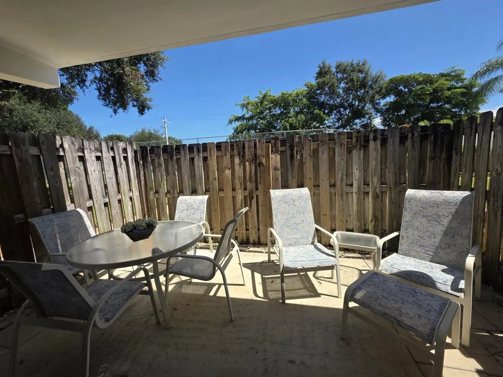 3402 Gardens E Drive #14A Palm Beach Gardens, FL 33410