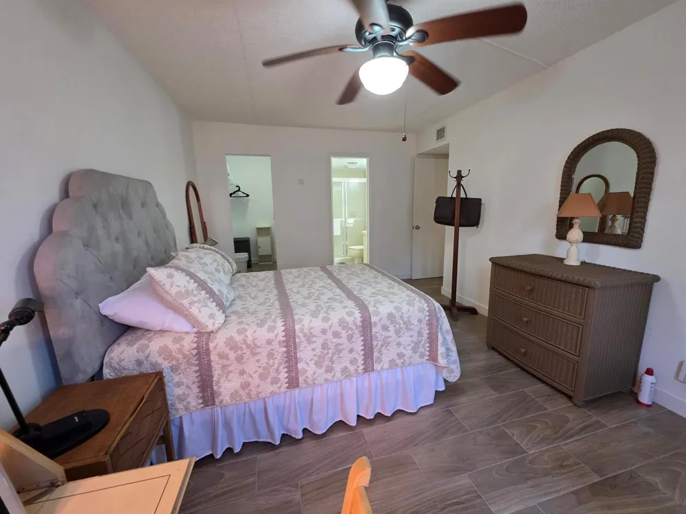 3402 Gardens E Drive #14A Palm Beach Gardens, FL 33410