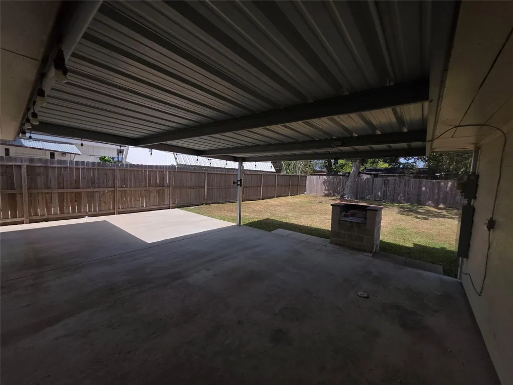 10315 Carthage Drive Houston, TX 77089