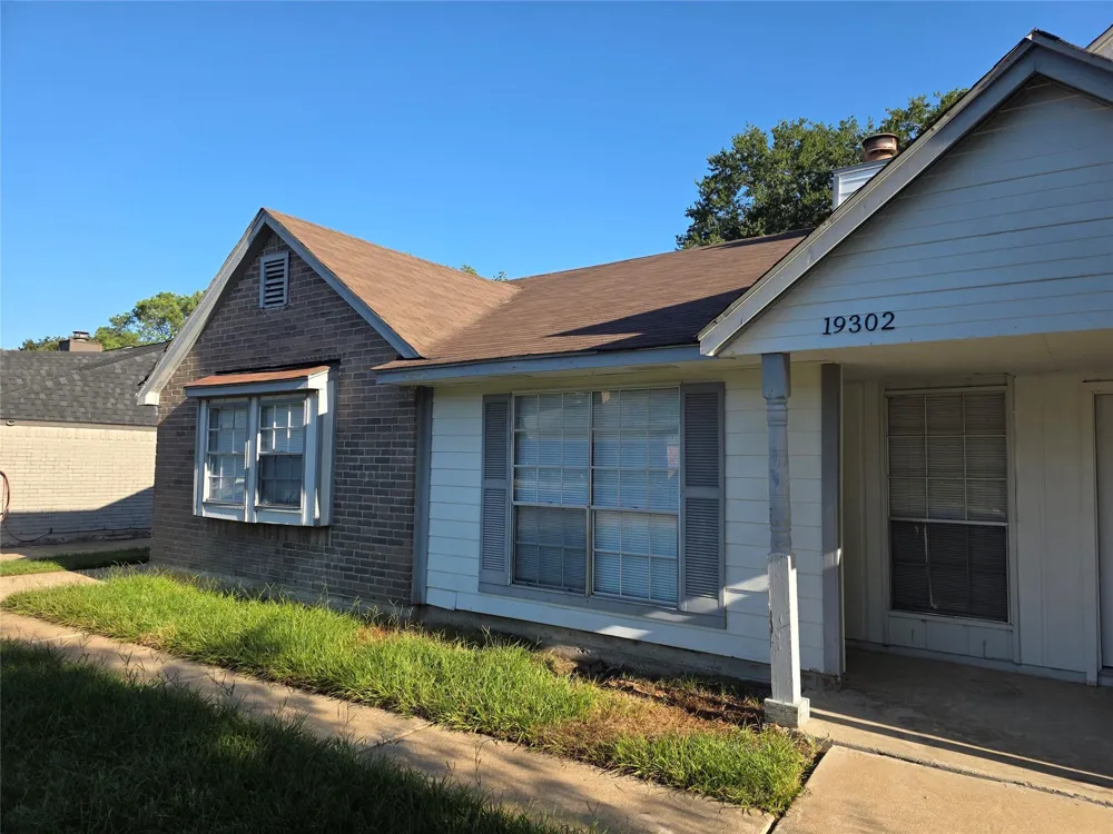 19302 Woodglen Drive Katy, TX 77449