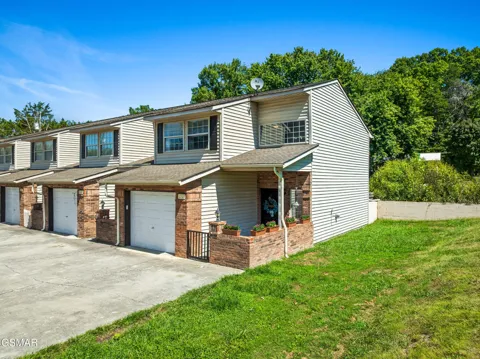 1315 Mountain Meadows Way #8