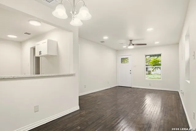 151 Morningview San Antonio, TX 78220