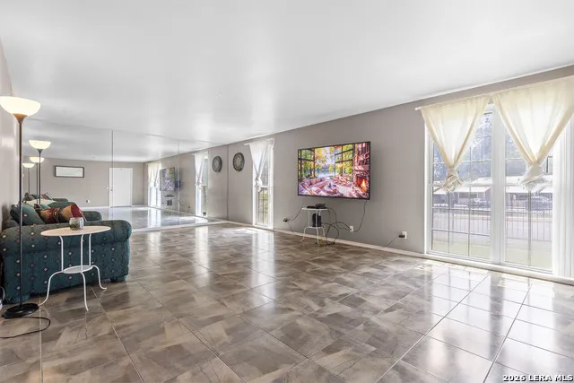 7500 Callaghan San Antonio, TX 78229