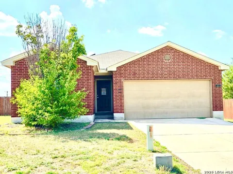 1431 Dove Bend
