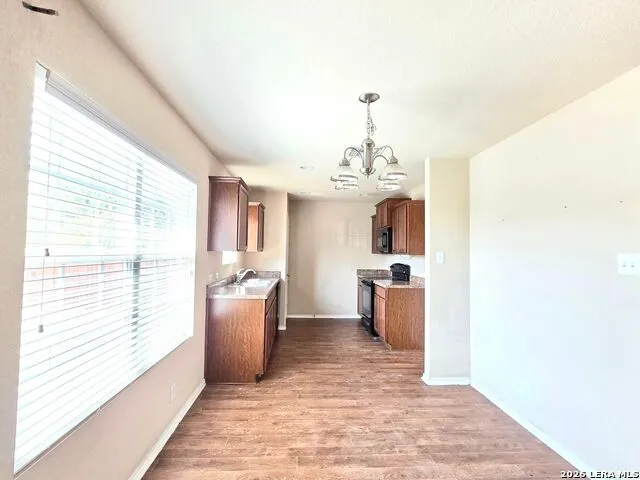1431 Dove Bend San Antonio, TX 78245