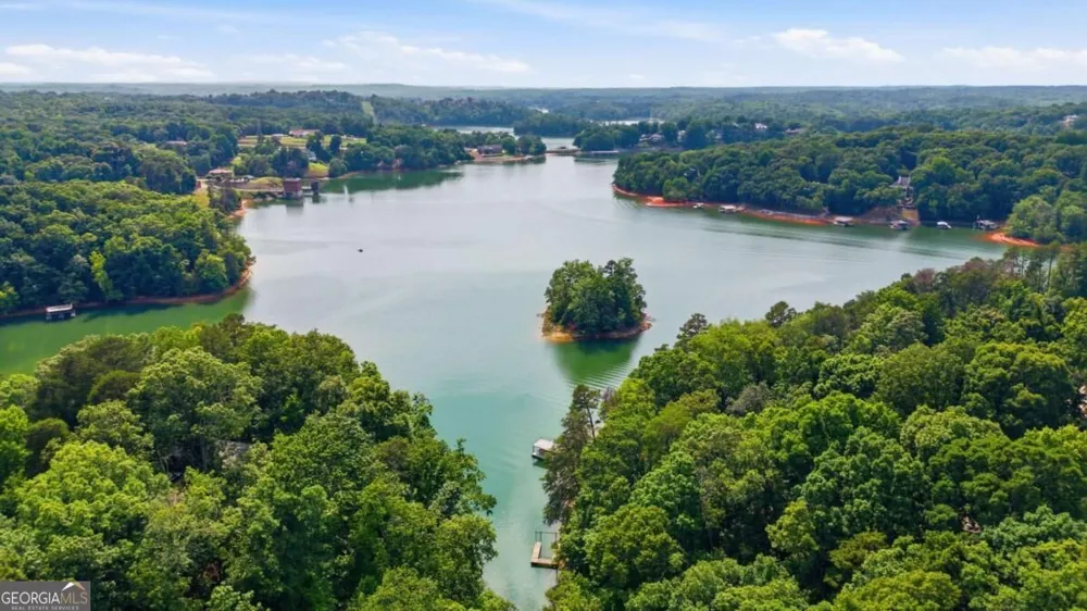 2251 Skyline DR Gainesville, GA 30501