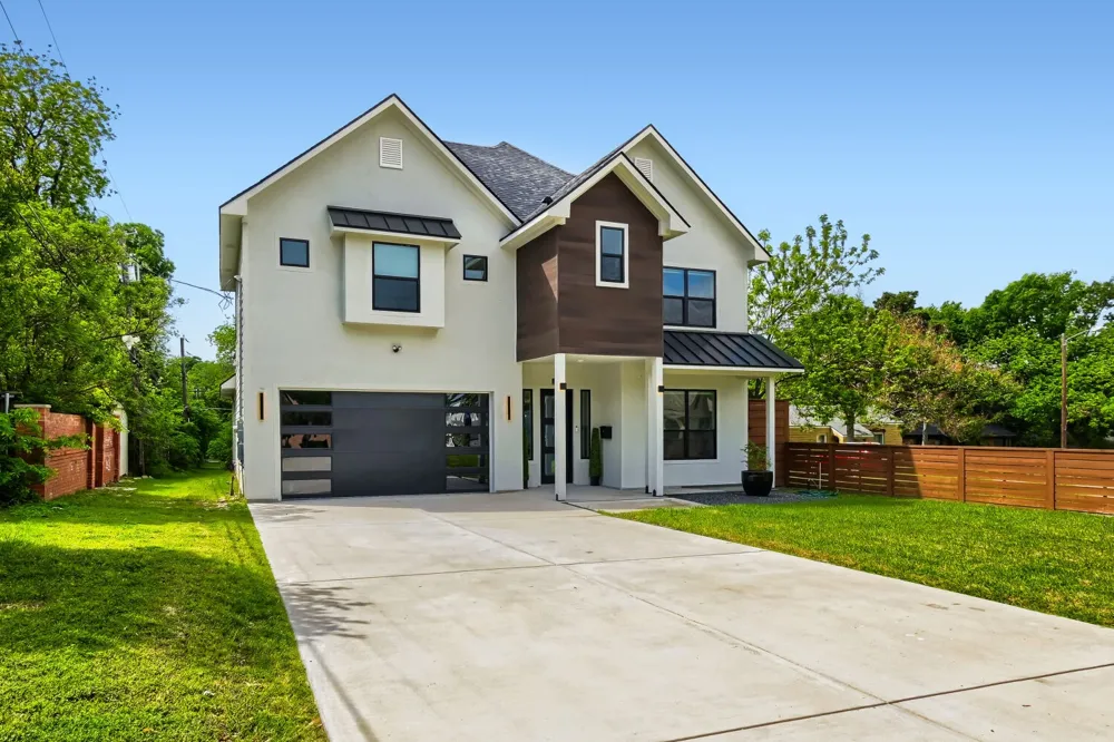 2824 Cain Boulevard Dallas, TX 75211
