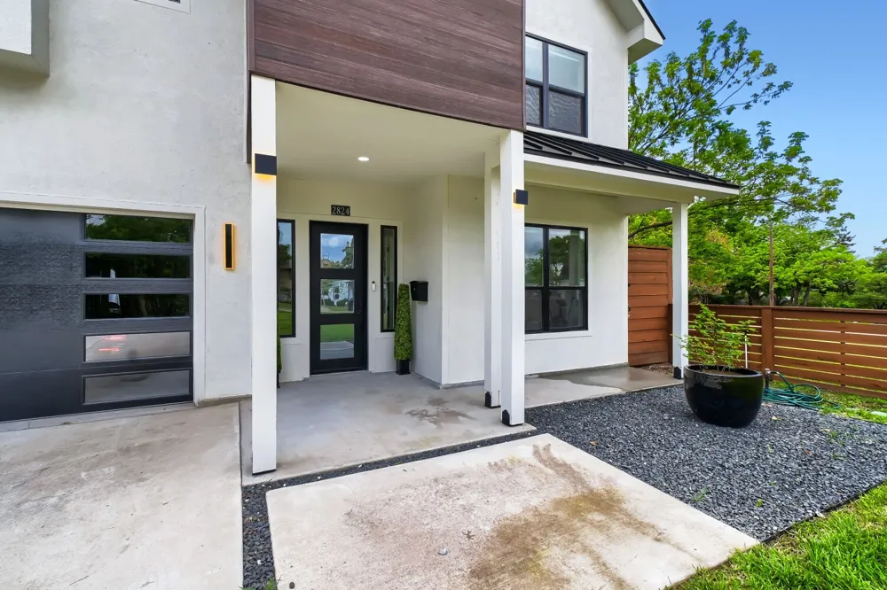 2824 Cain Boulevard Dallas, TX 75211