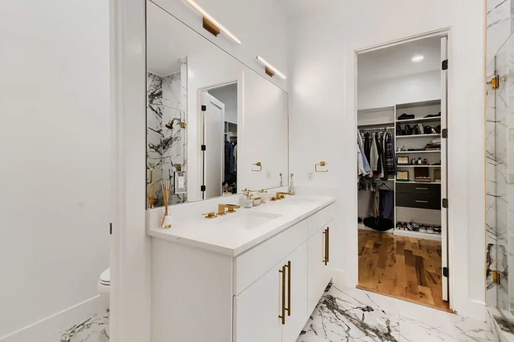 2824 Cain Boulevard Dallas, TX 75211