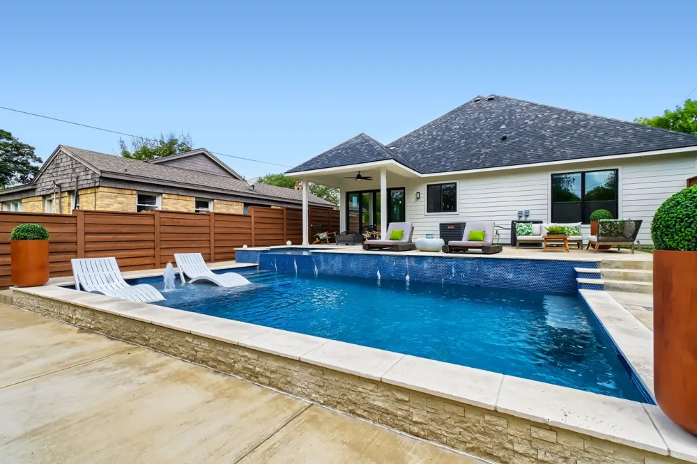 2824 Cain Boulevard Dallas, TX 75211