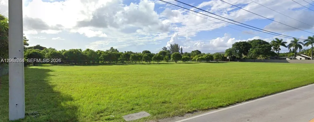 21220 SW 194 Miami, FL 33187