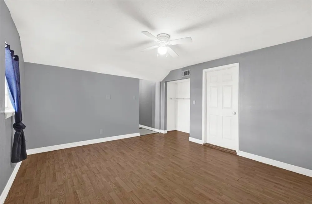 610 12th Street Dickinson, TX 77539