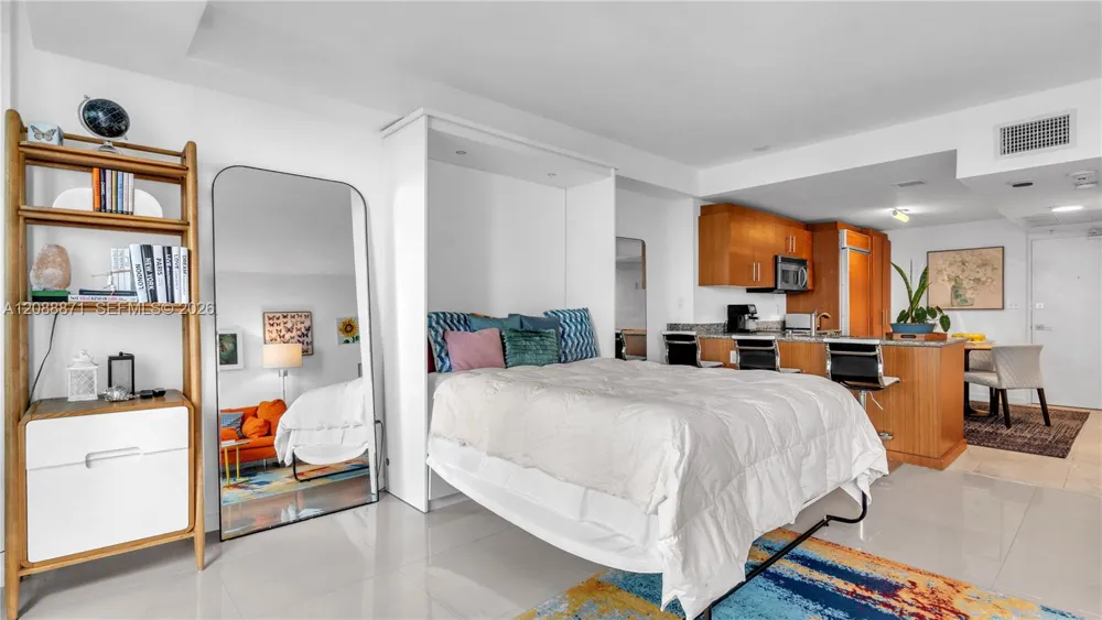10275 Collins Ave #505 Bal Harbour, FL 33154