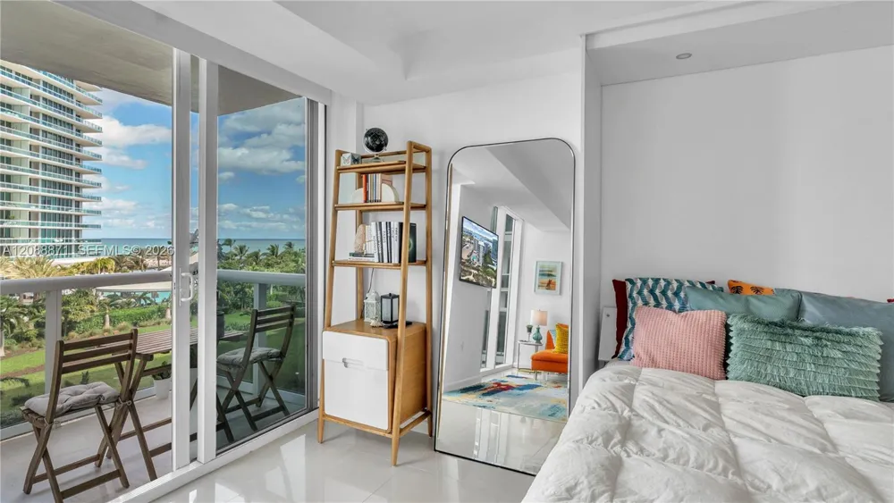 10275 Collins Ave #505 Bal Harbour, FL 33154