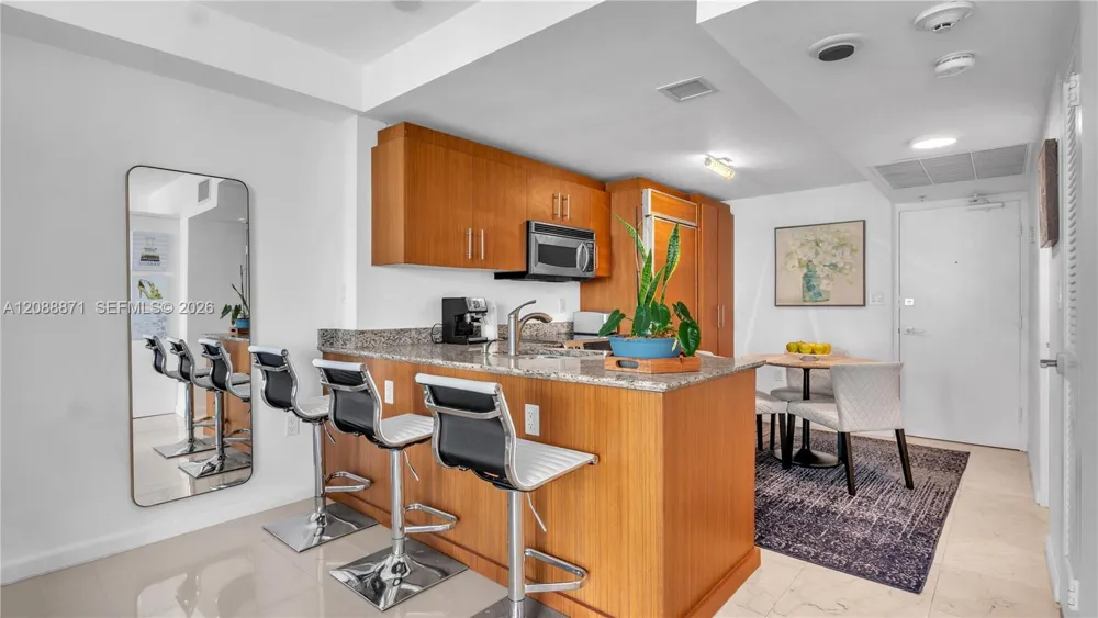 10275 Collins Ave #505 Bal Harbour, FL 33154