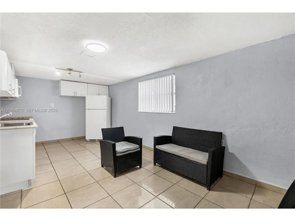 6049 W 14th Ct #0 Hialeah, FL 33012