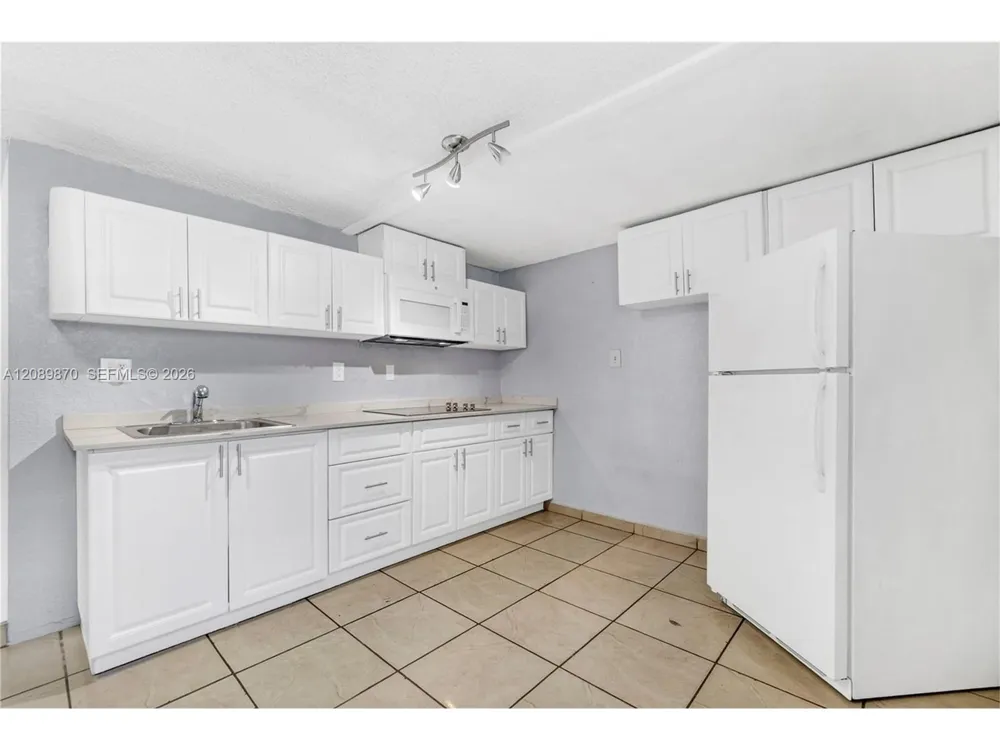 6049 W 14th Ct #0 Hialeah, FL 33012