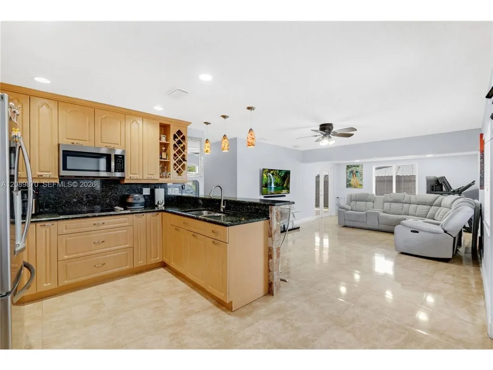 6049 W 14th Ct #0 Hialeah, FL 33012