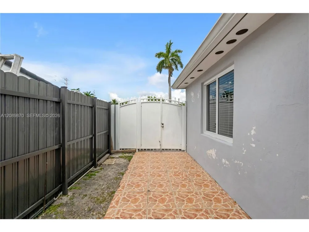 6049 W 14th Ct #0 Hialeah, FL 33012