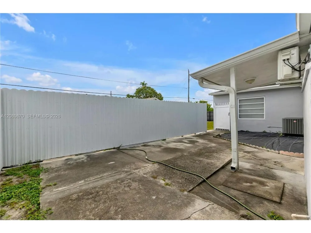 6049 W 14th Ct #0 Hialeah, FL 33012