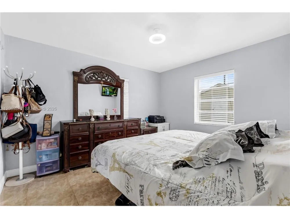 6049 W 14th Ct #0 Hialeah, FL 33012