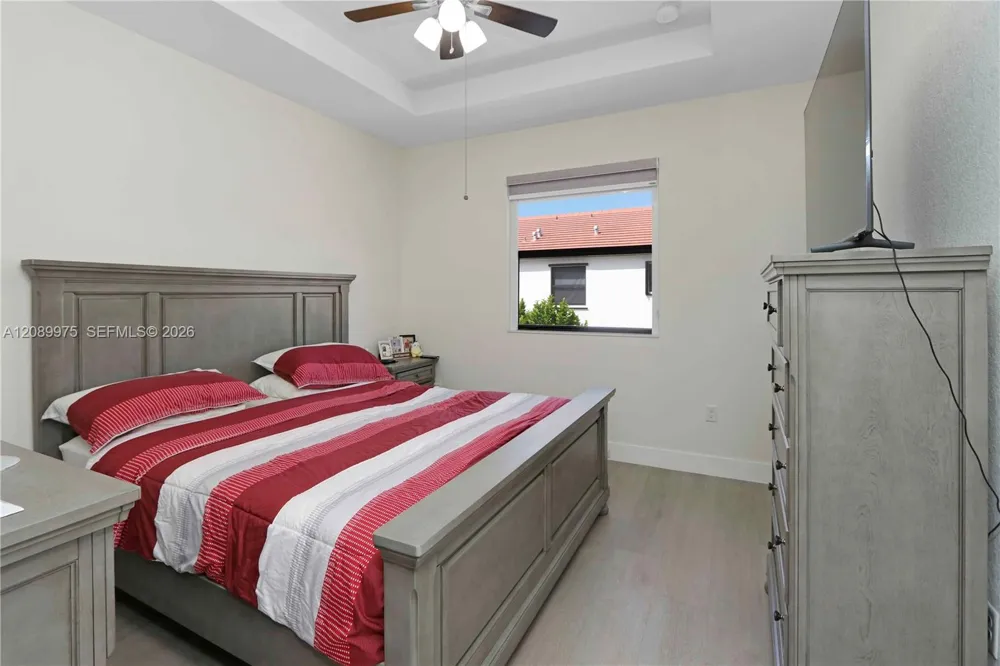 10628 W 33rd Way Hialeah, FL 33018