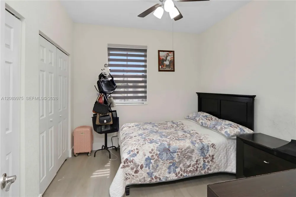 10628 W 33rd Way Hialeah, FL 33018