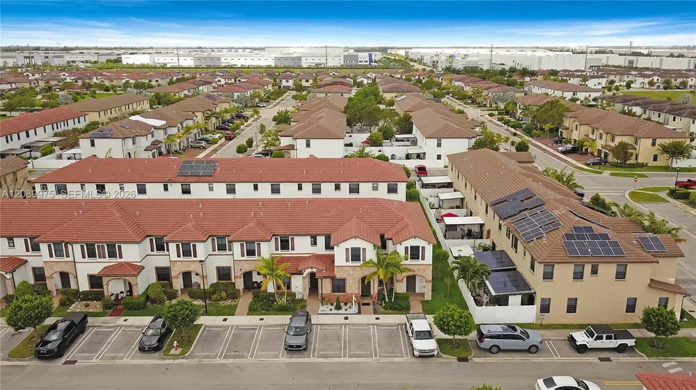 10628 W 33rd Way Hialeah, FL 33018
