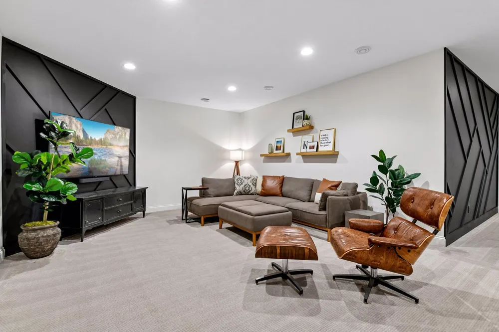 2901 Fairway Drive Chaska, MN 55318
