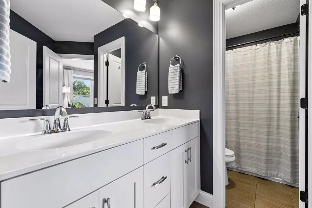 2901 Fairway Drive Chaska, MN 55318